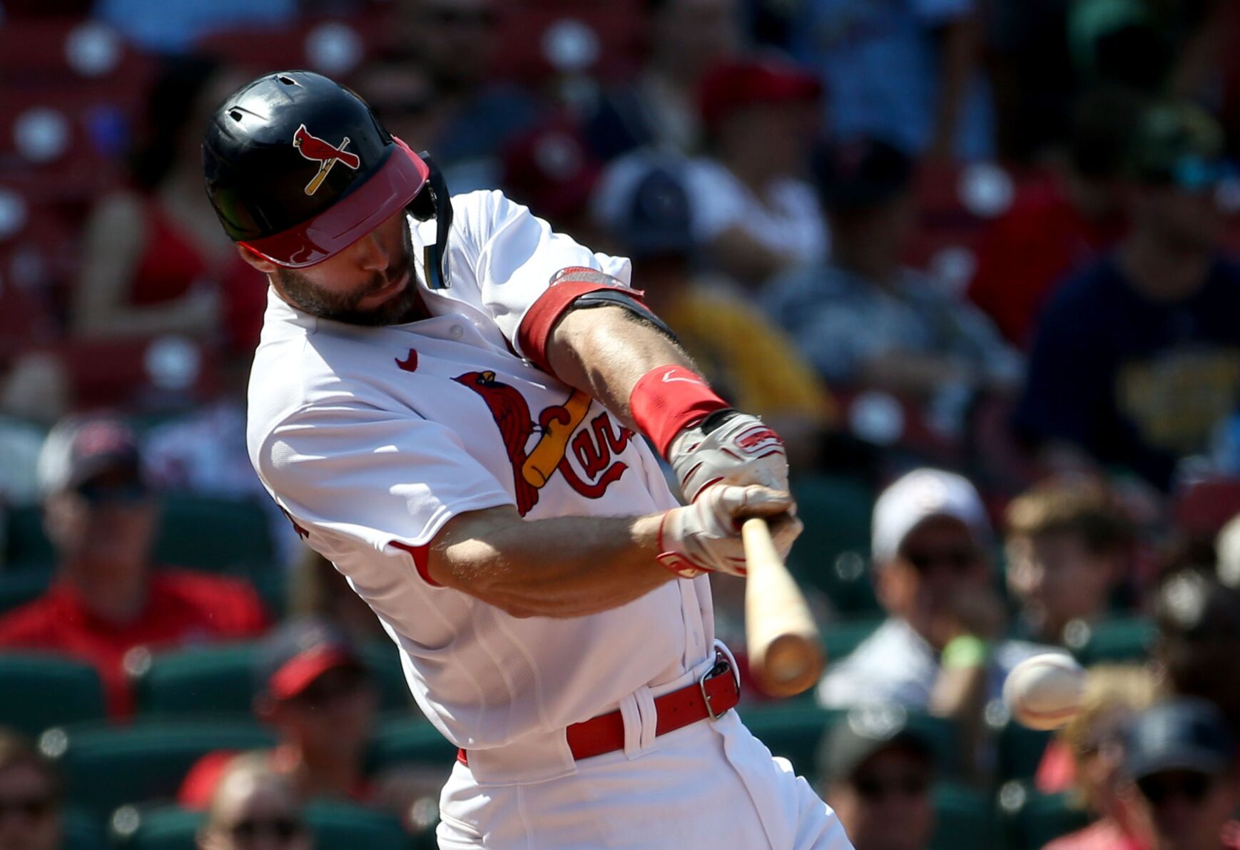 Brewers pound Cardinals 8-0 as Mikolas again gets no run support